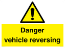 danger-vehicles-reversing~
